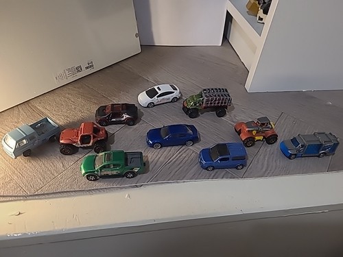 Matchbox job lot toy cars - job,