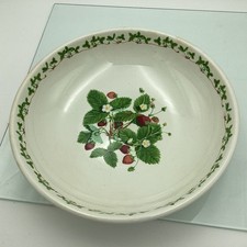 PORTMEIRION Summer Strawberries Serving Bowl 33cm Diameter Ceramic 3