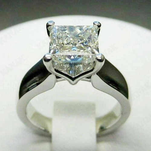 Princess cut moissanite - ct,