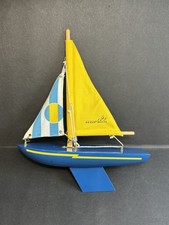 8" Bosun Blue & Yellow Boat by