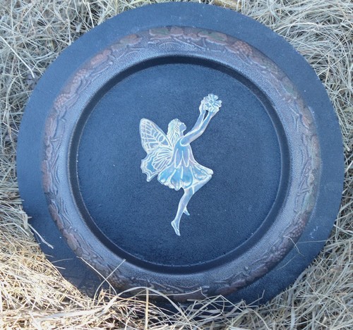 Leaf grapevine fairy bird bath