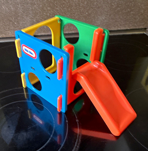 Little tikes dollshouse - little,
