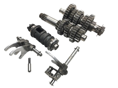 Yamaha 250 gearbox 1977 - dt,