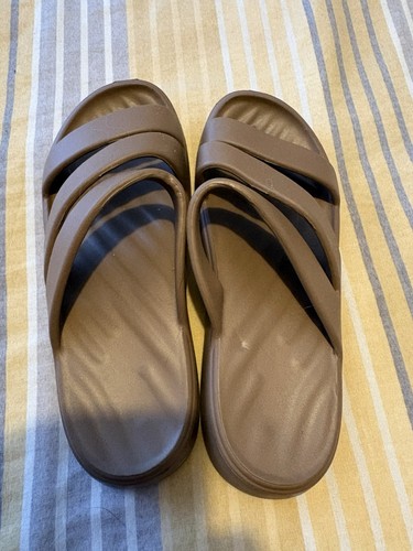 Ladies sandals size 6 - sandals, a