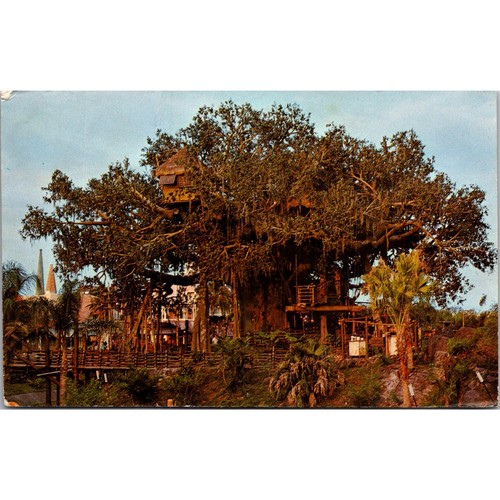 Swiss family island treehouse - family,