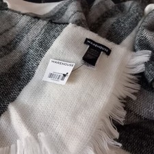 Warehouse Large Warm Black And