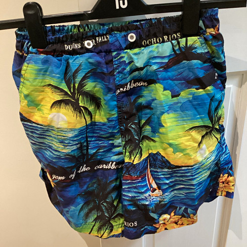 Men tropical beach swim - tu,