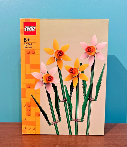 Lego botanicals daffodils - lego, botanicals: