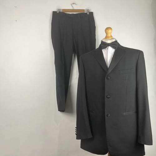 Moss bros tuxedo dinner suit - dinner,