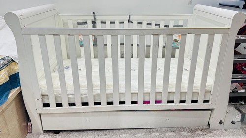 White wooden baby toddler cot - toddler,