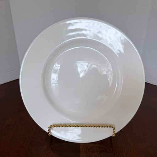 Wedgwood dinner plate - 2,