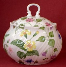 Queen's China COUNTRY MEADOW Sugar Bowl with Lid / Sucrier Fine Bone China