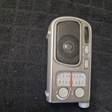Dynamo & Flashlight Recharging Portable Radio Receiver Silver