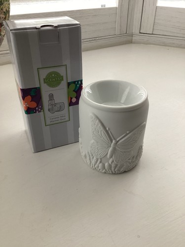 Scentsy table top butterfly - table,