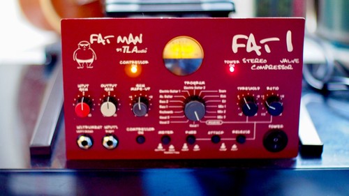 Audio fat fatman stereo - audio,