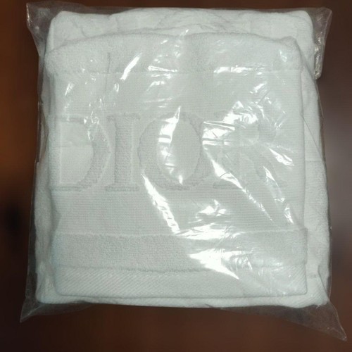 Christian dior towel set 2 - set, of