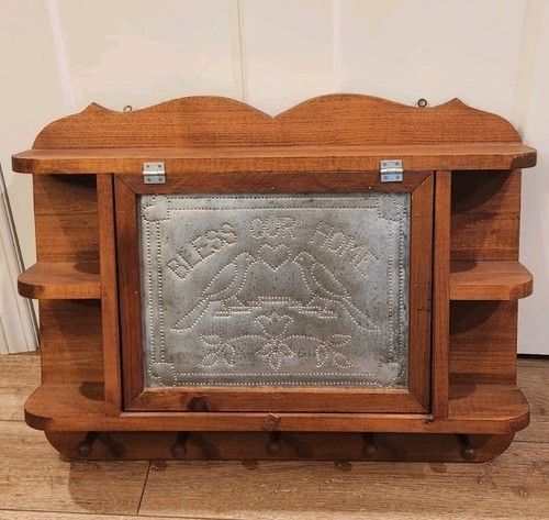 Primitive farmhouse wall - primitive,