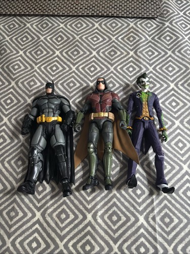 Batman arkham series figures - batman,