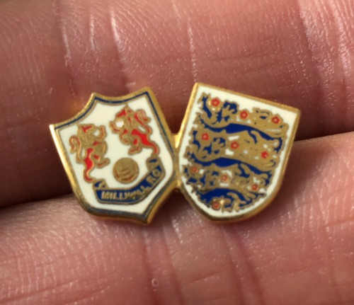 Rare millwall england twin - rare,