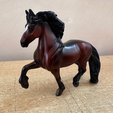 Breyer Stablemates Bay