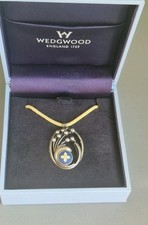 WEDGWOOD Blue Jasperware Daisy