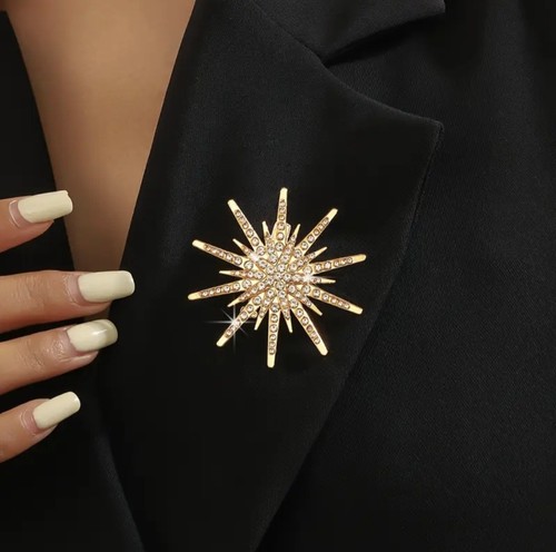 Gold star shaped diamontes - gold,