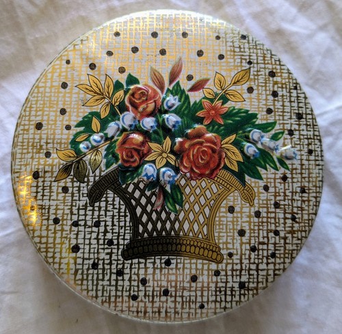 Vintage pin box sweet - pin, /