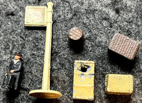 Vintage small toy lead - vintage, lead/diecast
