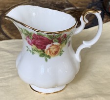 Royal Albert Old Country Roses