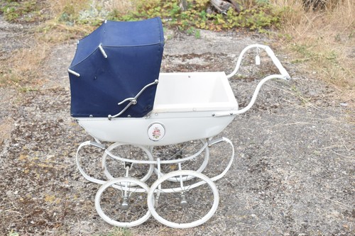 Vintage silver cross coach - silver,