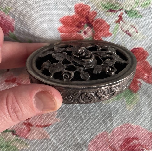 Oval pretty pewter lidded - oval,