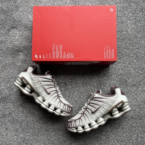 Wmns nike shox - wmns,