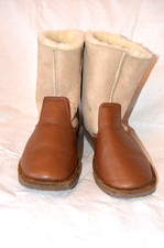 SHEEPSKIN SHEARLING BOOTS SIZE
