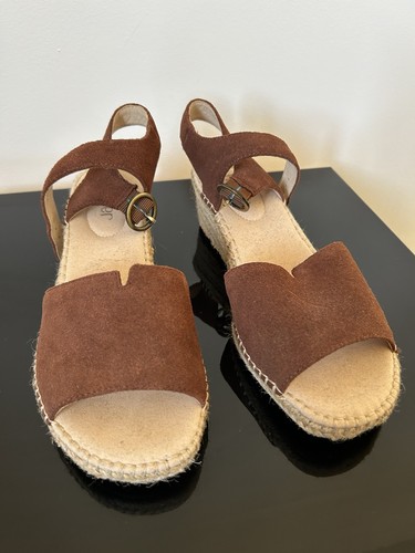 Hotter brown wedge - hotter, new
