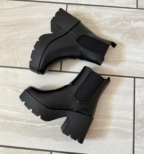 Women black chunky - women’s,