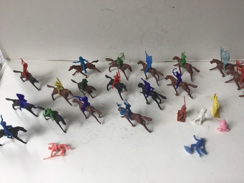 Vintage 1970s plastic - 1970s, cowboys