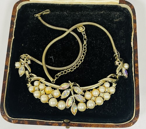 Vintage trifari style - vintage,