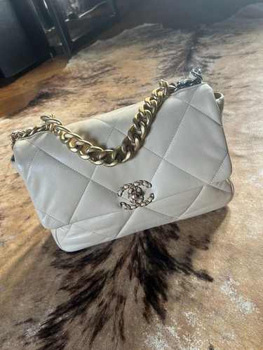 Authentic chanel beige - authentic,