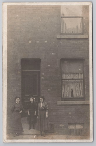 Rppc edwardian women terraced - women,