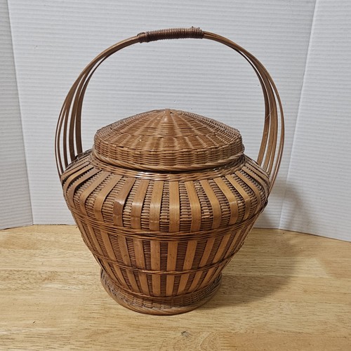 Vintage wedding basket wicker - wedding,