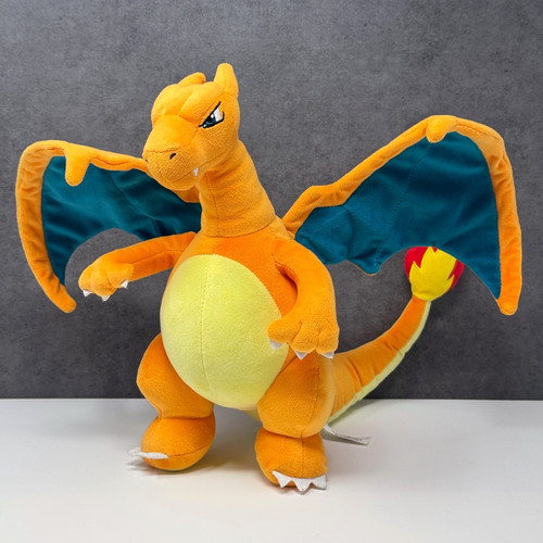 Official pokemon charizard - official,
