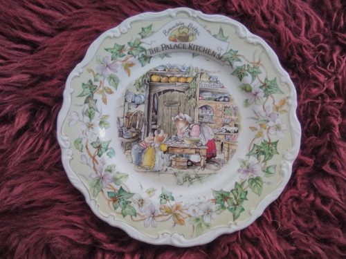 Royal doulton 1990 brambly - 1990,