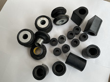 JAGUAR Full front suspension rubber bush kit.  XJ6 & XJ V12