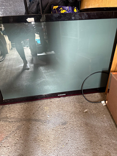 Samsung 42in plasma - samsung, tv