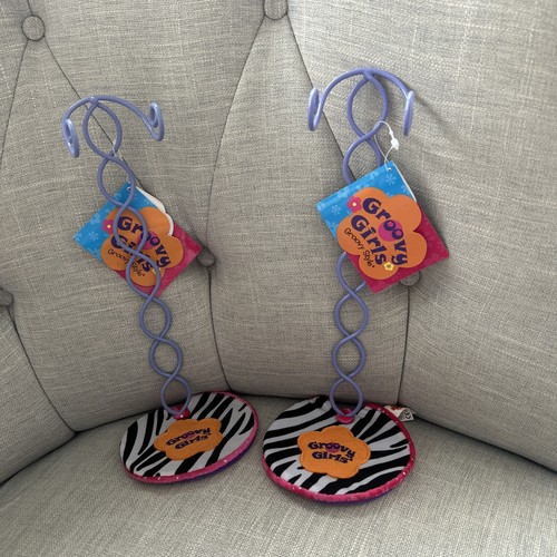 Groovy girls x - 2, stands