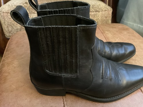 Woodland black leather - “woodland”,