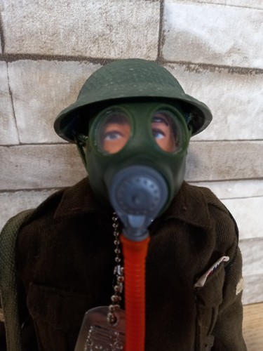 Vintage action man british - action,