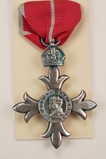 MBE KNIGHTHOOD MEDAL ORDER OF