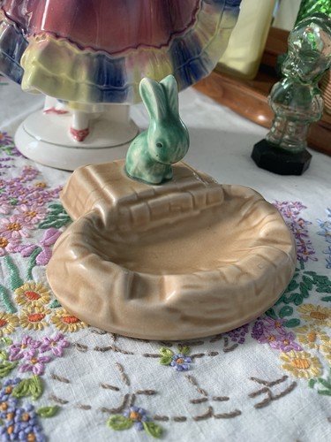 Vintage sylvac green bunny - sylvac,