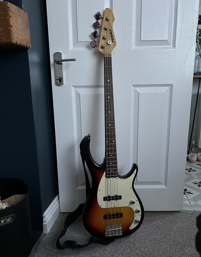 Peavey milestone iii string - iii, 4-string